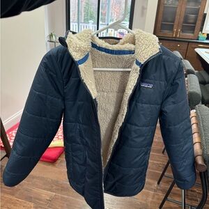 Kids’ Patagonia Reversible Hoody Jacket, Navy and Cream, size 10/Med.